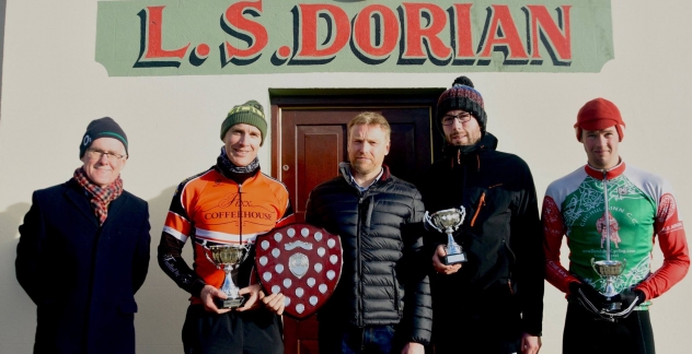 L-R Philip Kerley (Cuchulainn CC) Neill Delahaye (Fix Rouleurs), Mickey Clarke (Carrick Cycles - Sponsor), Ian Inglis (Black Rose) & Liam Dolan (Cuchulainn CC)