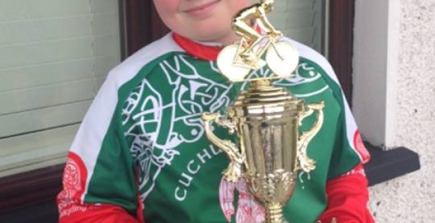 Aaron Trainer with his second place trophy in Bohermeen